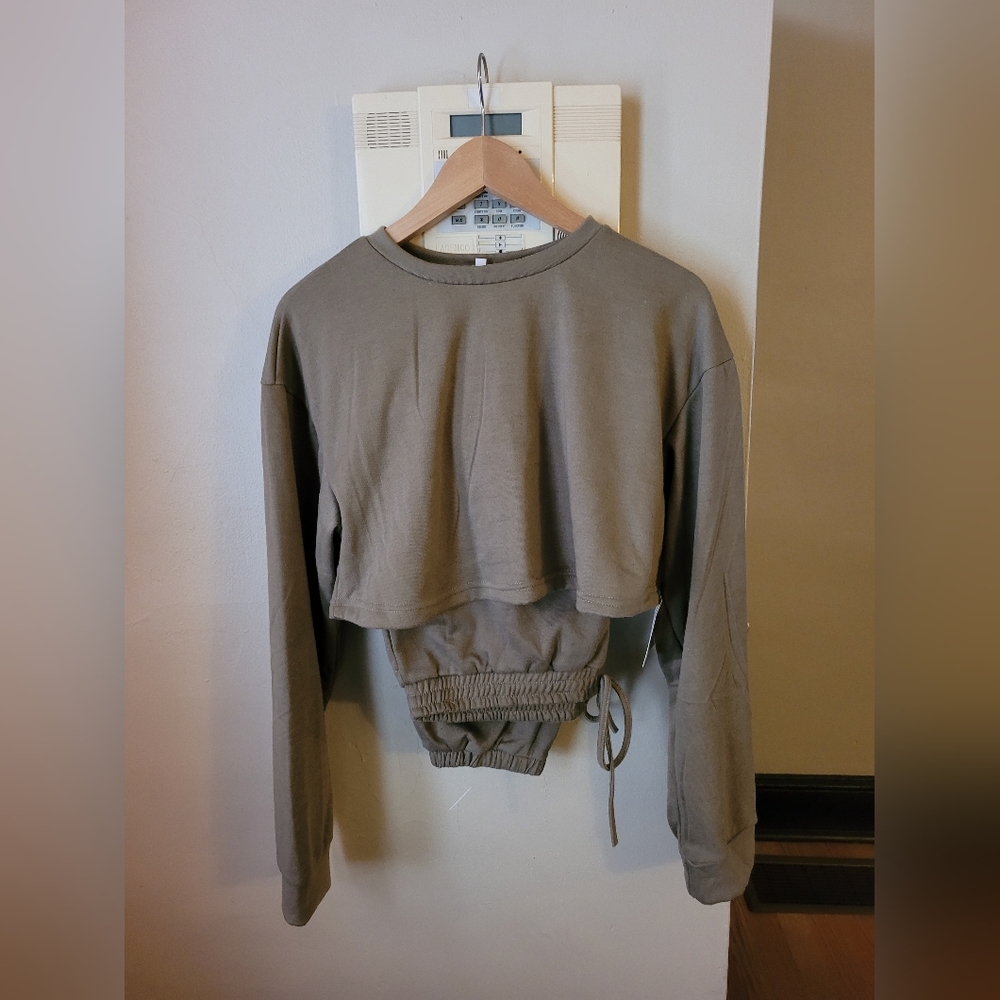 Sweet Rain NWT  2 piece olive green sweatsuit